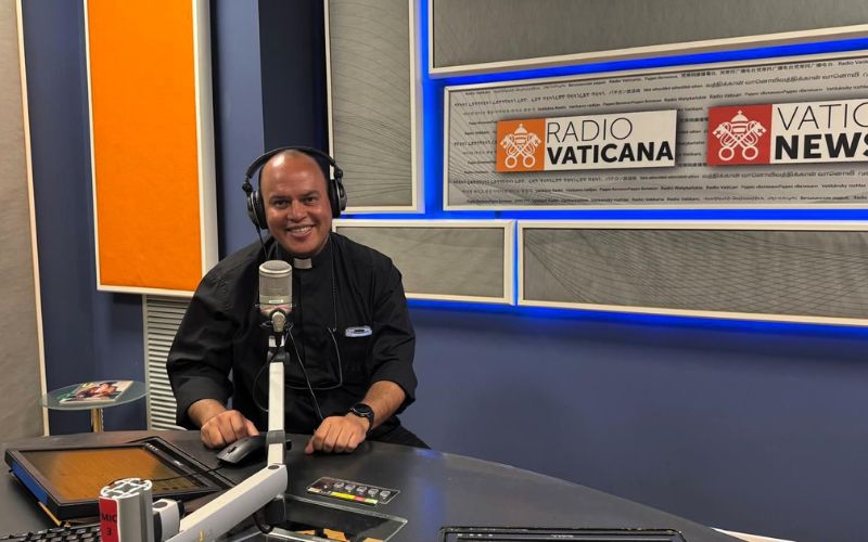 Un sacerdote formado para el mundo: del silencio de la lectio divina a la voz que acompaña